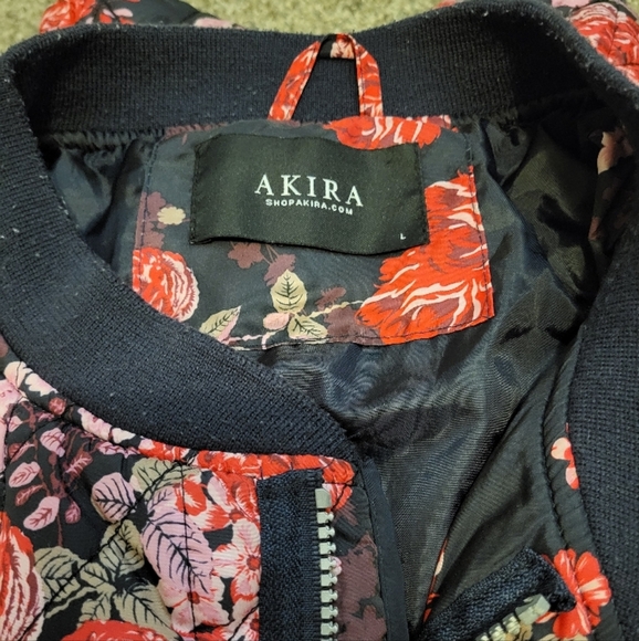 AKIRA Floral Quilted Jacket - Picture 2 of 11